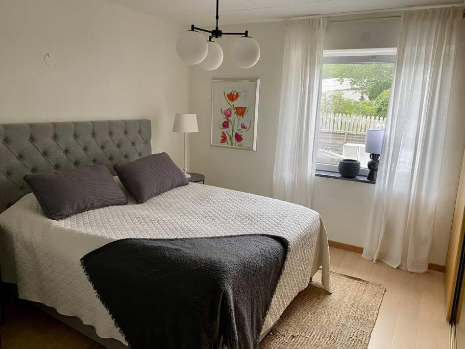 Leilighet Villalaegenhet I Askim Med Havsutsikt Göteborg